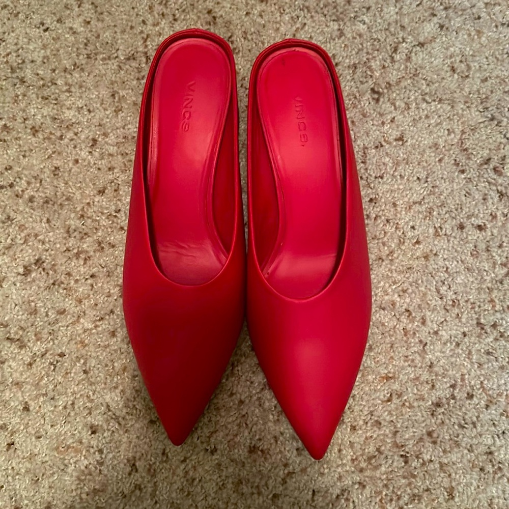 Vince Red Pointed Flats